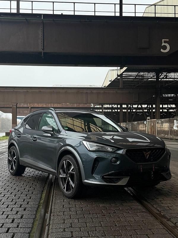 Grau Gebraucht 2021 Cupra Formentor VZ SUV | 29.000 € (Guter Preis) - Bild 1/4