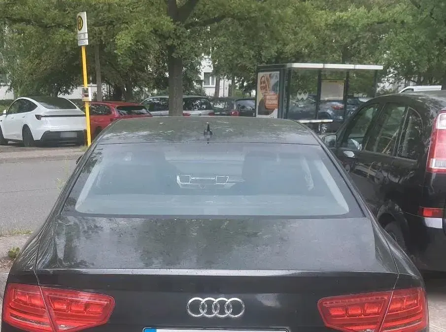 Gebraucht Audi A8 250 PS (183 kW) 2011 Schwarz Limousine