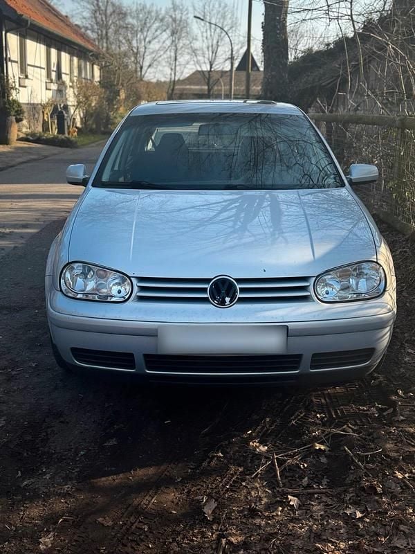 Gebraucht VW Golf 102 PS (75 kW) 1998 Grau Coupé