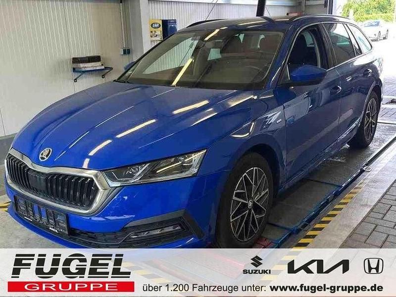 Blau Gebraucht 2022 Skoda Octavia Clever Kombi | 23.499 € (Guter Preis) - Bild 1/2