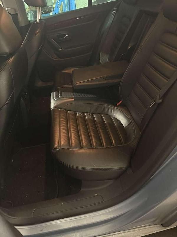 Gebraucht VW Passat Exclusive 160 PS (117 kW) 2010 Coupé