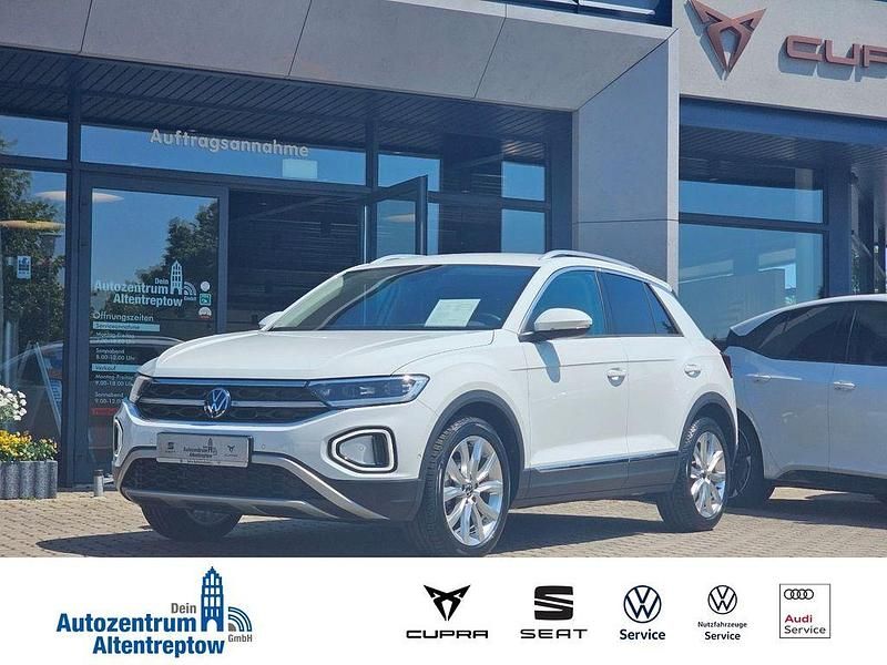 Weiß Gebraucht 2022 VW T-Roc Style SUV | 24.950 € (Etwas zu teuer) - Bild 1/4