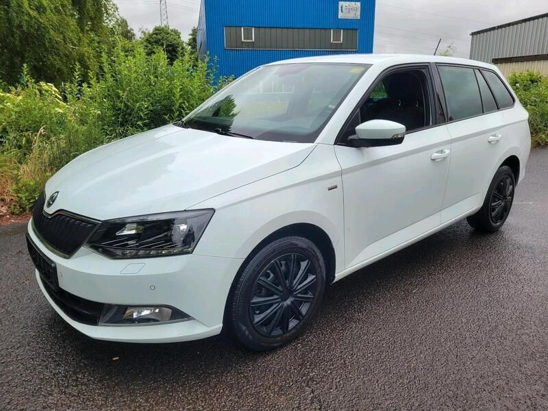Weiß Gebraucht 2018 Skoda Fabia Kombi | 6.999 € (Guter Preis) - Bild 1/4