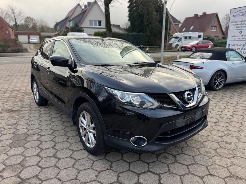 Gebraucht Nissan Qashqai 360º 116 PS (85 kW) 2016 Schwarz SUV