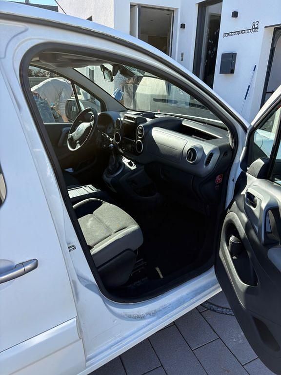 Gebraucht Citroën Berlingo 110 PS (80 kW) 2016 Weiß Van / Kleinbus