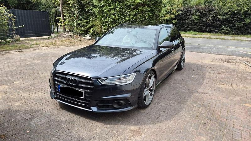 Blau Gebraucht 2017 Audi S6 Sport Kombi | 39.000 € (Fairer Preis) - Bild 1/4