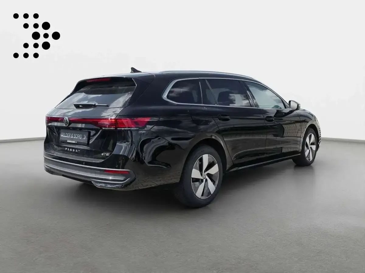 Usata VW Passat Business 150 CV (110 kW) 2025 Nero Station wagon