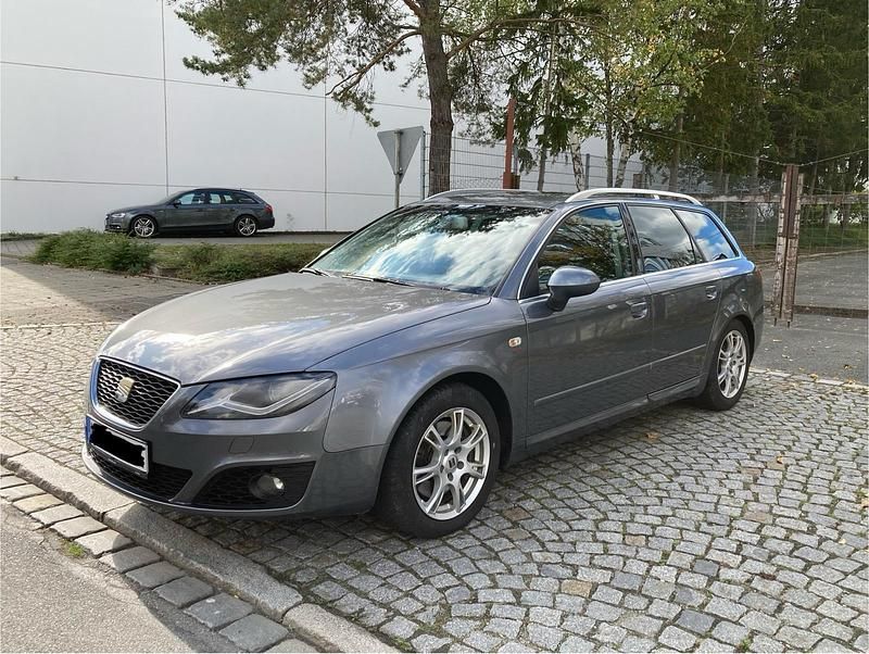 Gebraucht Seat Exeo Sport 170 PS (125 kW) 2012 Grau Kombi