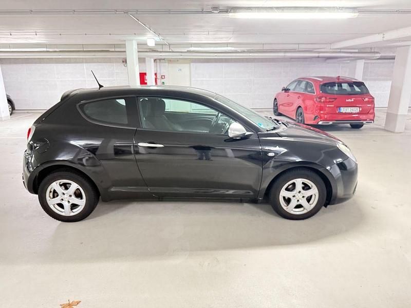 Gebraucht Alfa Romeo MiTo Turismo 95 PS (69 kW) 2010 Schwarz Kleinwagen