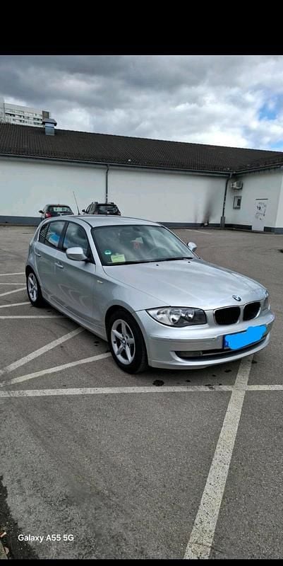 Gebraucht BMW 116 116 PS (85 kW) 2010 Silber Kleinwagen
