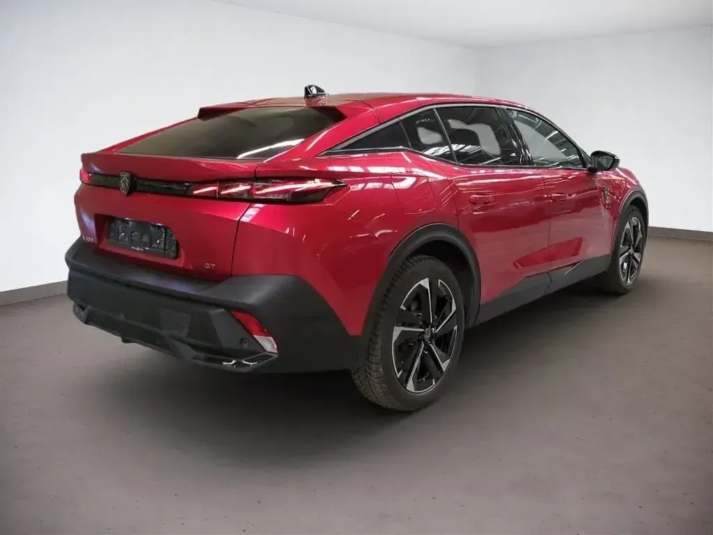 Gebraucht Peugeot 408 GTi 156 kW (213 PS) 2025 Lackierung elixierrot/typ ver SUV