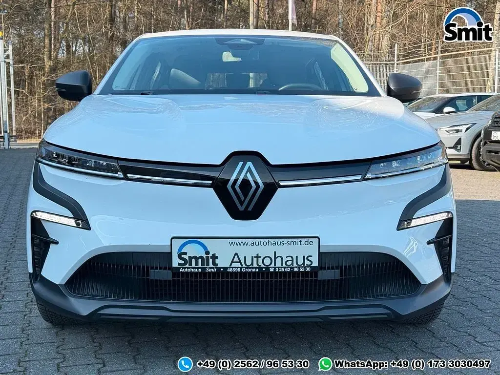 Gebraucht Renault Megane E-Tech Evolution 96 kW (131 PS) 2023 Gletscherweiss Limousine