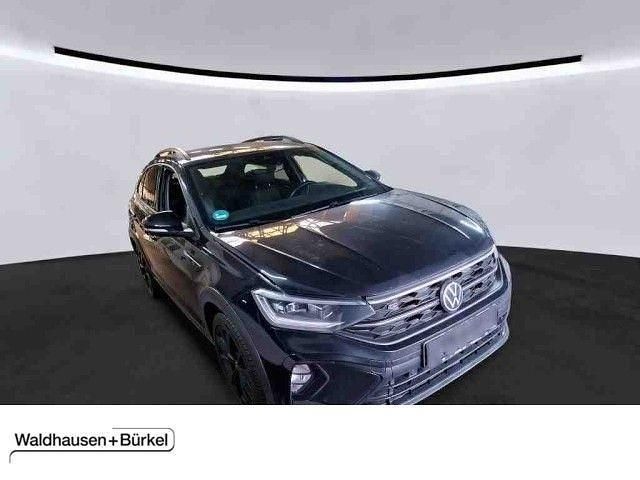 Deep black perleffekt Gebraucht 2023 VW Taigo R-line SUV | 25.950 € (Fairer Preis) - Bild 1/4