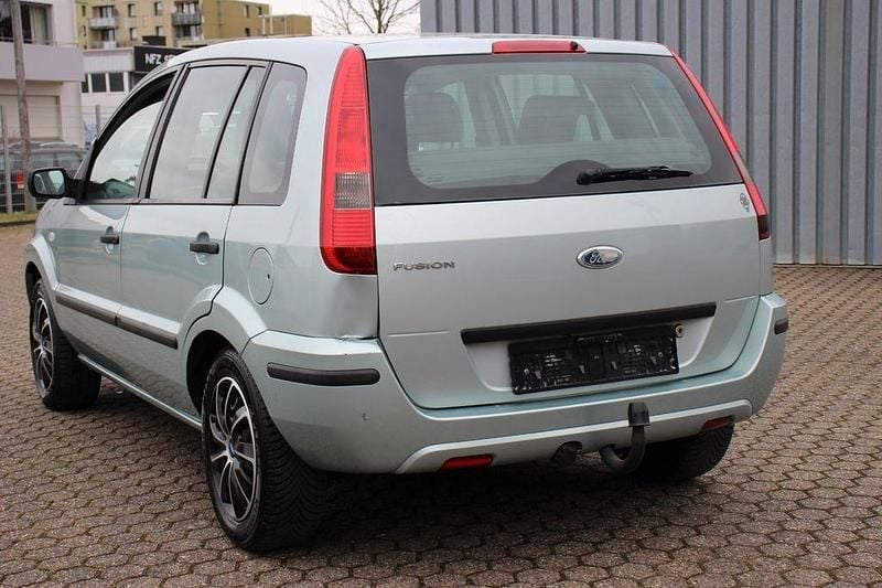 Gebraucht Ford Fusion Viva 80 PS (58 kW) 2004 Grün Kleinwagen