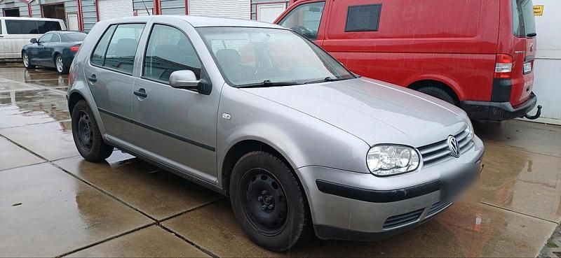 Gebraucht VW Golf IV 75 PS (55 kW) 2003 Limousine