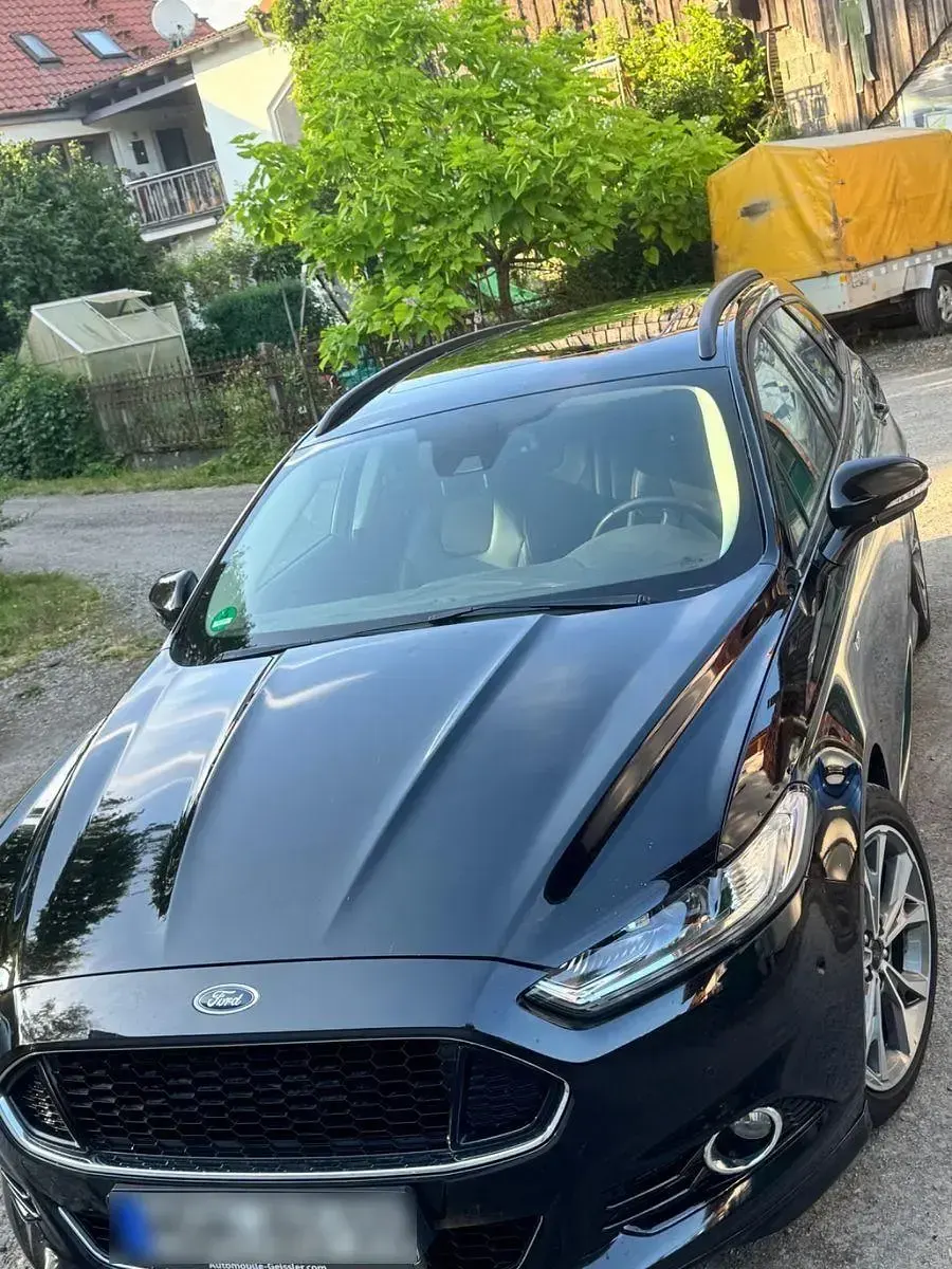 Gebraucht Ford Mondeo ST 179 PS (131 kW) 2017 Schwarz Limousine