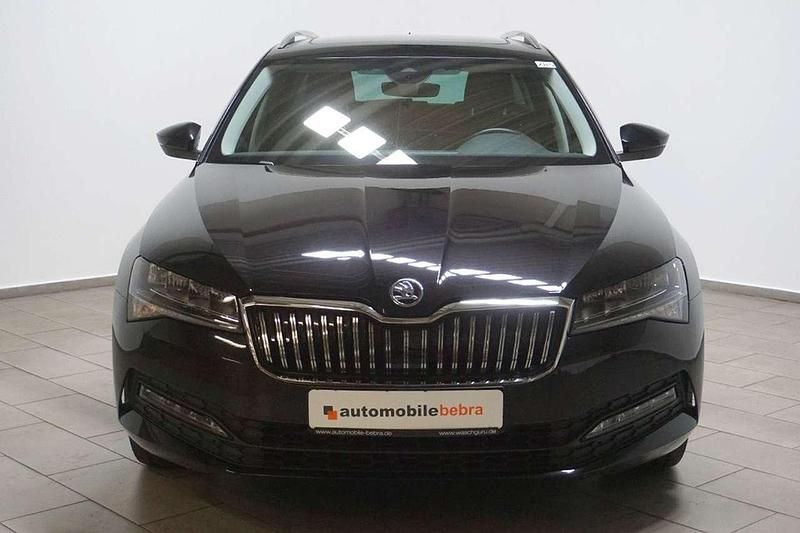 Gebraucht Skoda Superb Ambition 150 PS (110 kW) 2022 Blackmagic Kombi