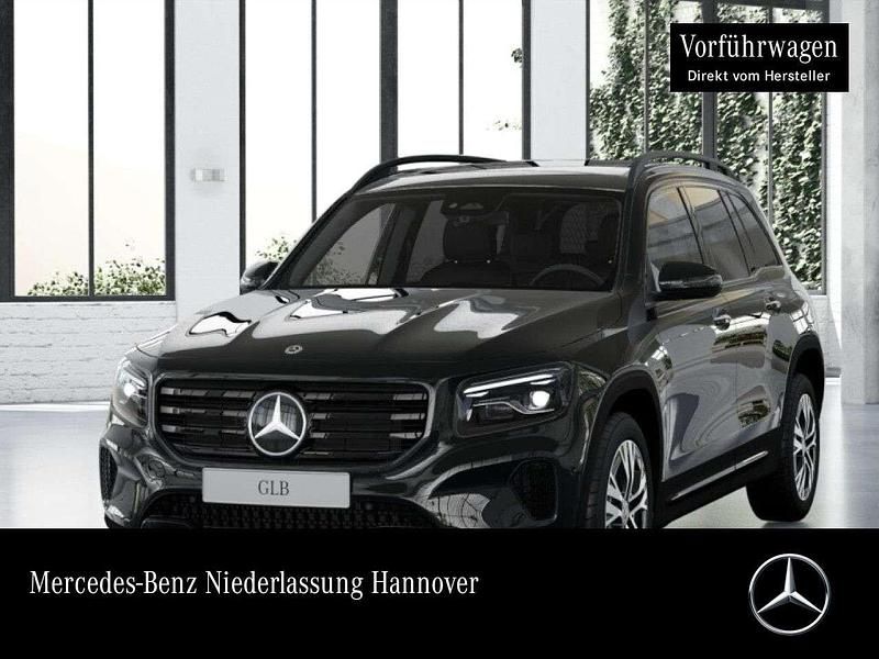 Schwarz Gebraucht 2025 Mercedes GLB200 Progressive SUV | 42.990 € (Fairer Preis) - Bild 1/4