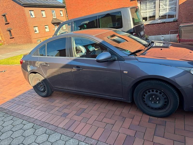 Occasion Chevrolet Cruze 163 ch (119 kW) 2011 Gris Berline