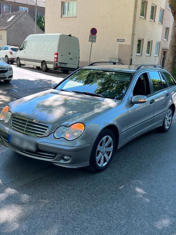 Gold Gebraucht 2007 Mercedes C220 Kombi | 2.500 € (Guter Preis) - Bild 1/4