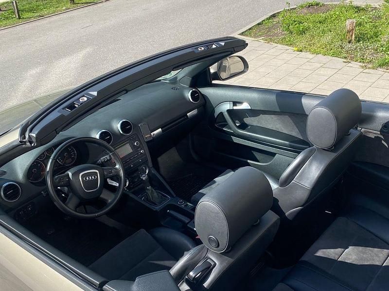 Gebraucht Audi A3 Cabriolet 160 PS (117 kW) 2009 Schwarz Cabrio