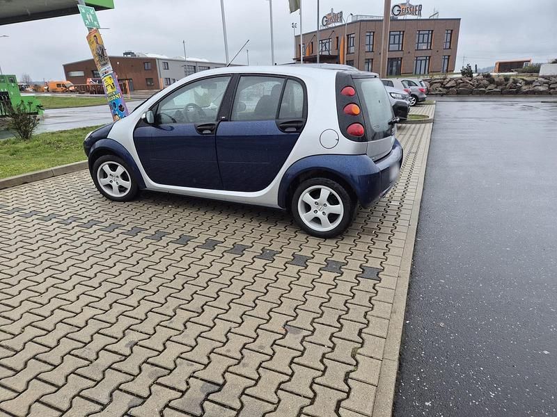 Gebraucht Smart ForFour 90 PS (66 kW) 2006 Blau Kleinwagen