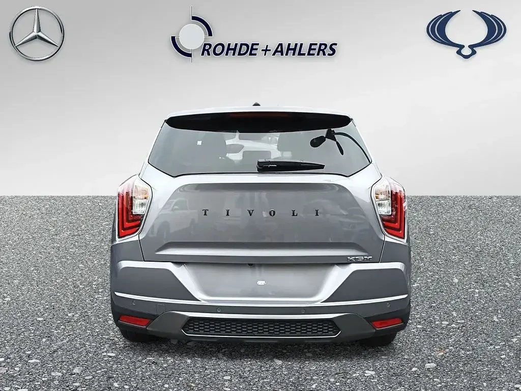 Gebraucht KGM Tivoli 163 PS (119 kW) 2026 Silber SUV