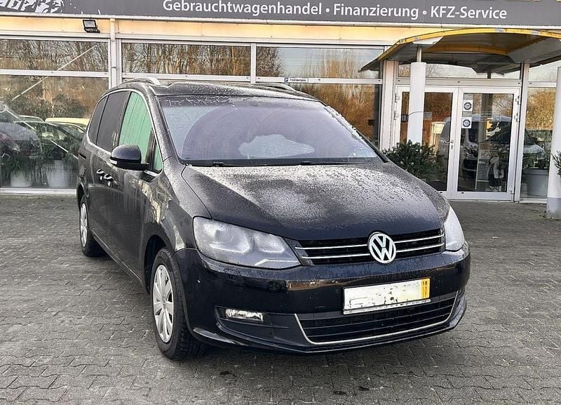 Gebraucht VW Sharan Life 177 PS (130 kW) 2013 Schwarz Van / Kleinbus