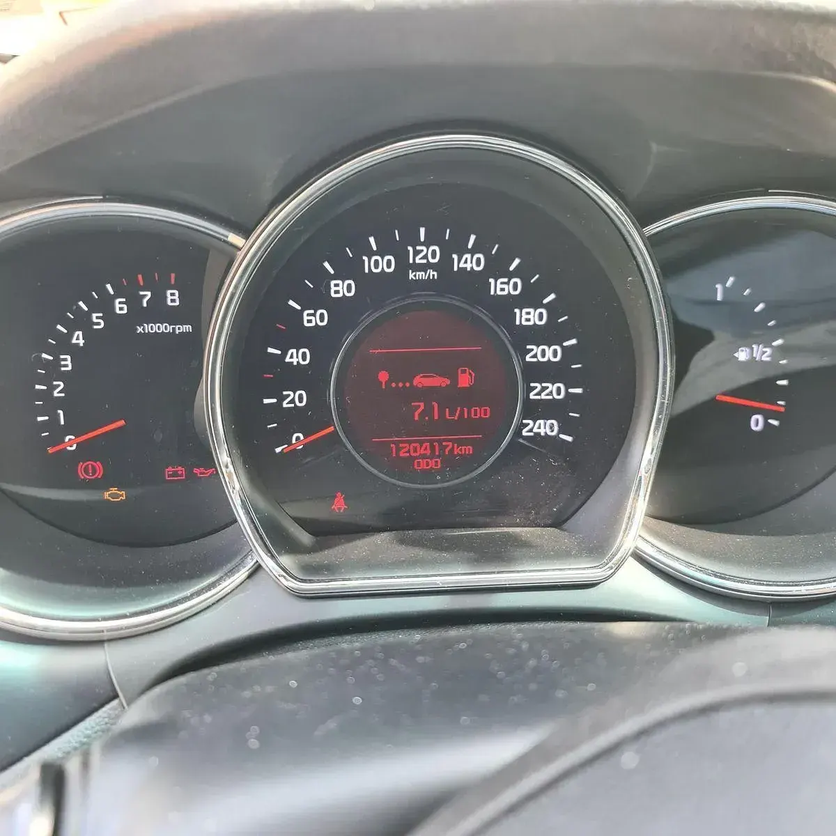 Usado Kia Ceed DREAM-TEAM Edition 135 CV (99 kW) 2017 Gris Utilitario