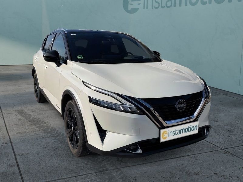 Weiß Gebraucht 2022 Nissan Qashqai Tekna SUV | 32.140 € (Teuer) - Bild 1/4