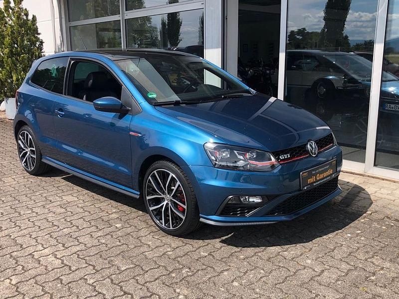 Blau Gebraucht 2017 VW Polo GTI Kleinwagen | 15.700 € (Fairer Preis) - Bild 1/4