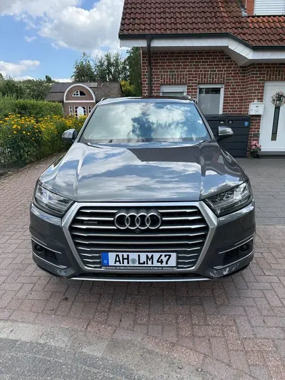 Gebraucht Audi Q7 S-Line 374 PS (275 kW) 2017 Grau SUV