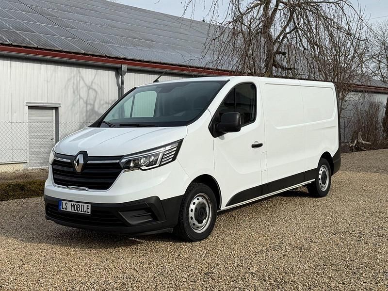 Gebraucht Renault Trafic Komfort 110 PS (80 kW) 2022 Weiß Van / Kleinbus