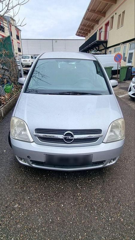 Gebraucht Opel Meriva 101 PS (74 kW) 2005 Silber Van / Kleinbus