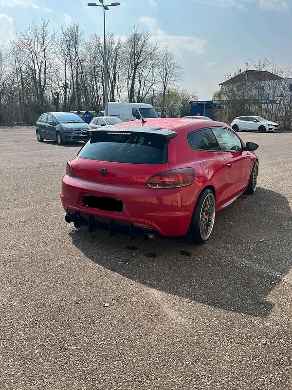 Gebraucht VW Scirocco 160 PS (117 kW) 2009 Rot Coupé