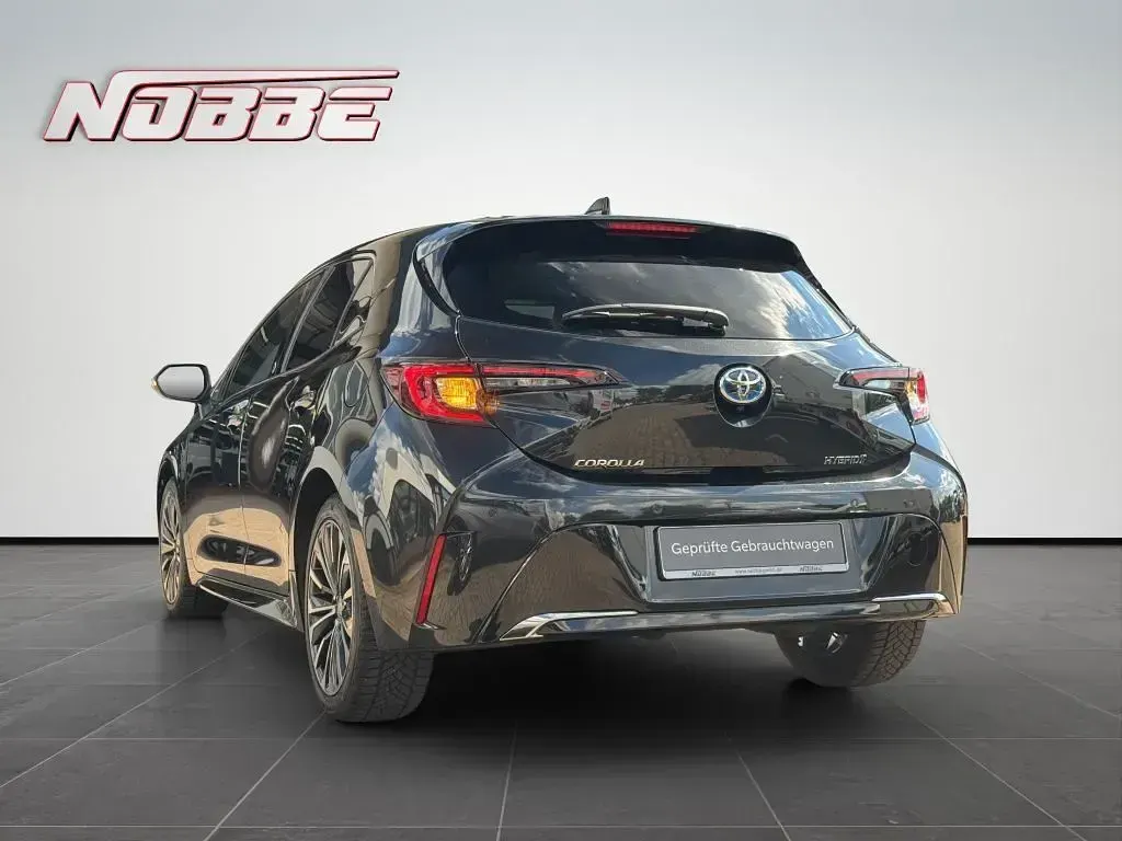 Gebraucht Toyota Corolla Team 140 PS (102 kW) 2024 Schwarz Limousine
