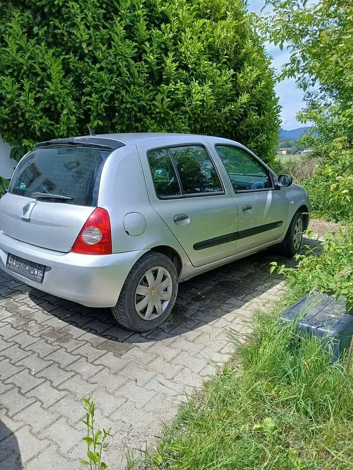 Gebraucht Renault Clio II Campus 75 PS (55 kW) 2008 Limousine