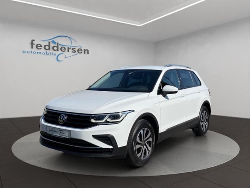 Gebraucht VW Tiguan Active 150 PS (110 kW) 2023 Pure white SUV