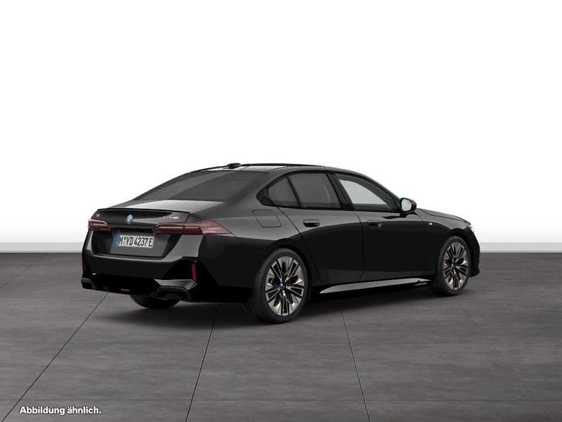 Schwarz Gebraucht 2024 BMW i5 M Sport Limousine | 57.642 € - Bild 1/3