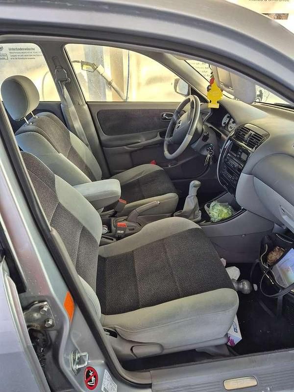 Gebraucht Mazda 626 116 PS (85 kW) 2000 Limousine