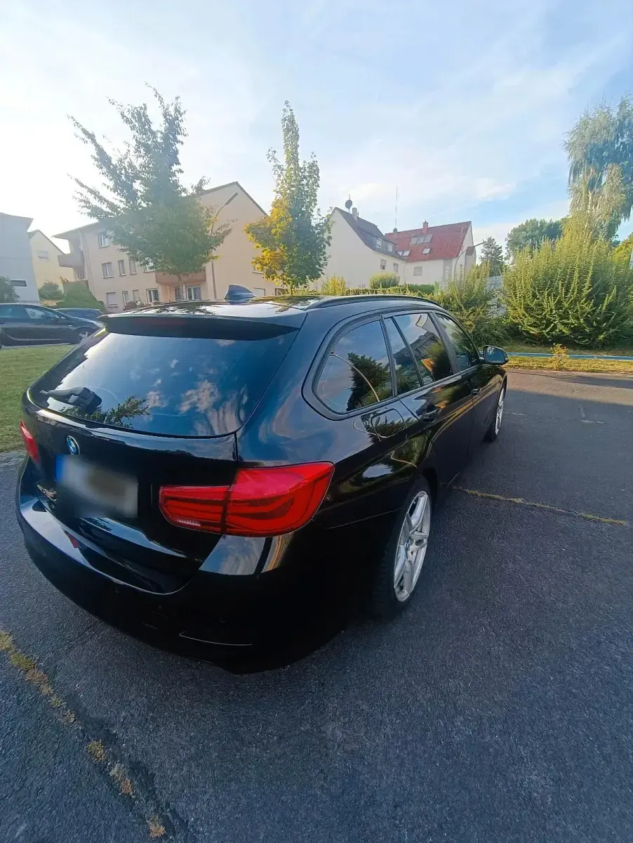 Gebraucht BMW 320 190 PS (139 kW) 2016 Schwarz Kombi