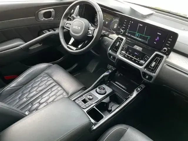 Gebraucht Kia Sorento Platinum 179 PS (131 kW) 2023 Braun SUV