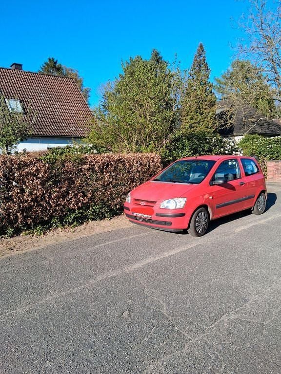Second-hand Hyundai Getz 63 CP (46 kW) 2004 Roșu Hatchback