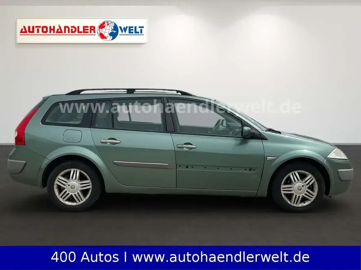 Gebraucht Renault Mégane GrandTour Authentique 113 PS (83 kW) 2004 Grün Kombi