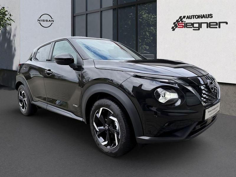 Gebraucht Nissan Juke N-Connecta 94 PS (69 kW) 2024 Black (m) SUV