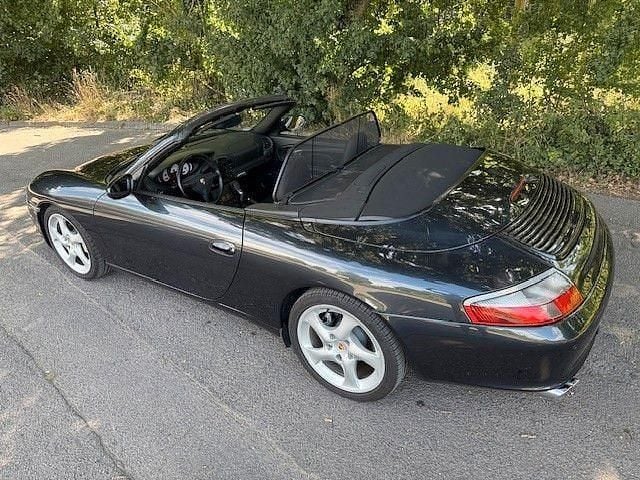Gebraucht Porsche 911 Carrera 4 Cabriolet 345 PS (253 kW) 2004 Grau Cabrio
