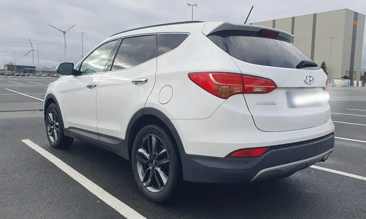 Gebraucht Hyundai Santa Fe Premium 197 PS (144 kW) 2015 Weiß SUV