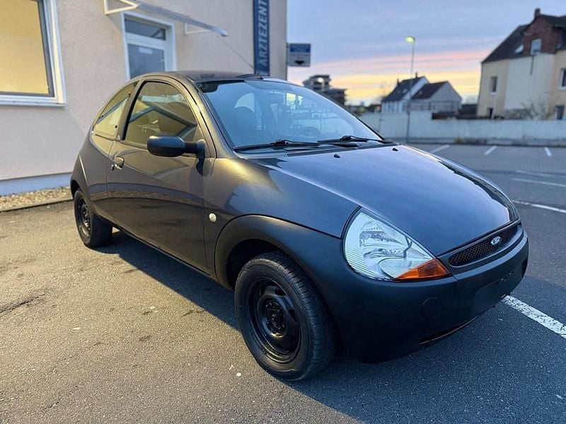 Second-hand Ford Ka 70 CP (51 kW) 2008 Negru Hatchback