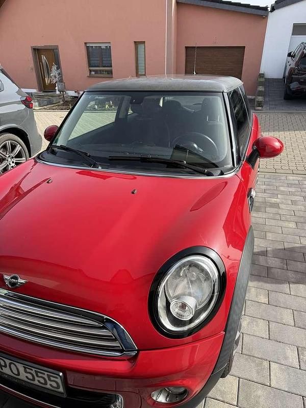 Gebraucht Mini ONE 75 PS (55 kW) 2013 Rot Kleinwagen
