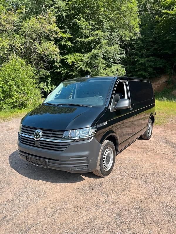 Schwarz Gebraucht 2021 VW T6.1 Van | 21.500 € (Superpreis) - Bild 1/4
